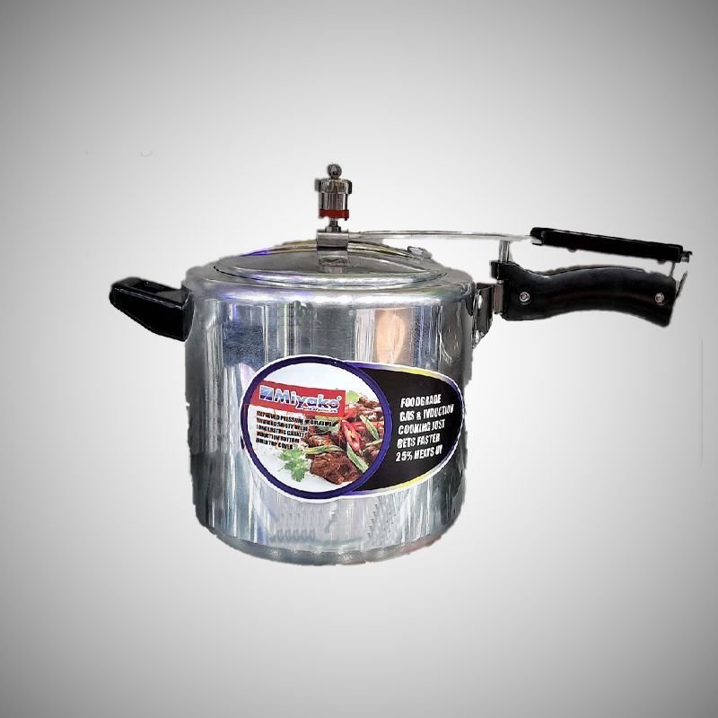 Miyako Premium Luxury Pressure Cooker 5.5 Liter With In Induction Bottom Cooker Solid Round Design.