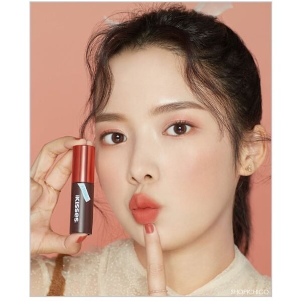 Kiss beauty silky velvet lipgloss/ clour randomly